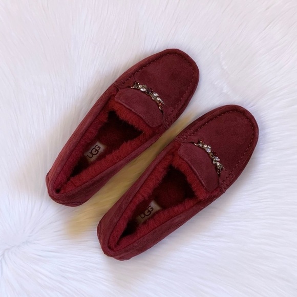 UGG Ansley Charm Gem Kiss Suede Slippers - Picture 3 of 7